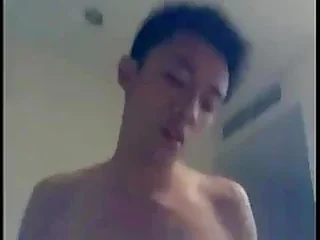 Pretty Twink XXX 1